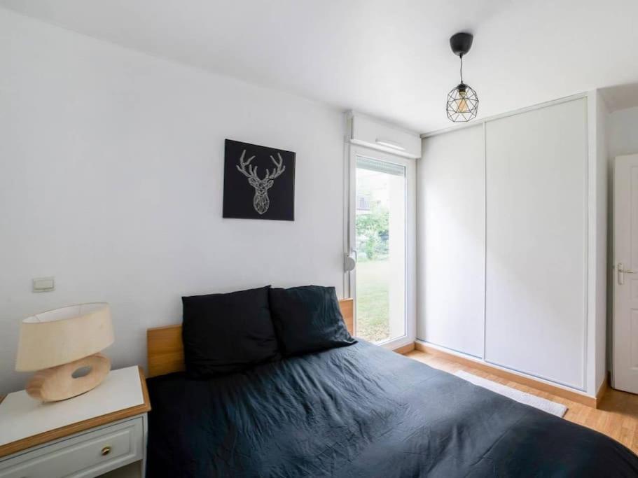 Les Paves De Prague - Appartement Pour 4 A 10 Minutes De Disneyland Paris Montevrain Bagian luar foto